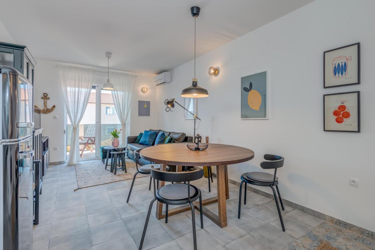New And Chic Place Near Old Town Of Trogir Exteriér fotografie