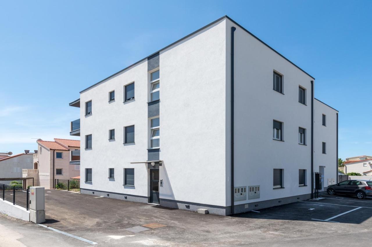 New And Chic Place Near Old Town Of Trogir Exteriér fotografie