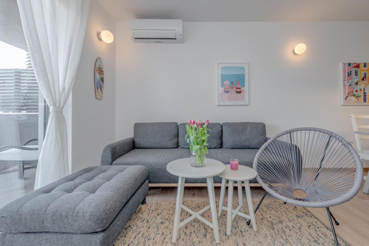New And Chic Place Near Old Town Of Trogir Exteriér fotografie