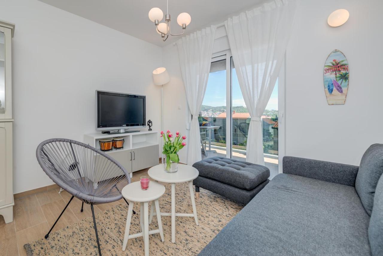 New And Chic Place Near Old Town Of Trogir Exteriér fotografie